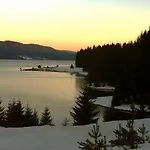 ива Üdülőpark