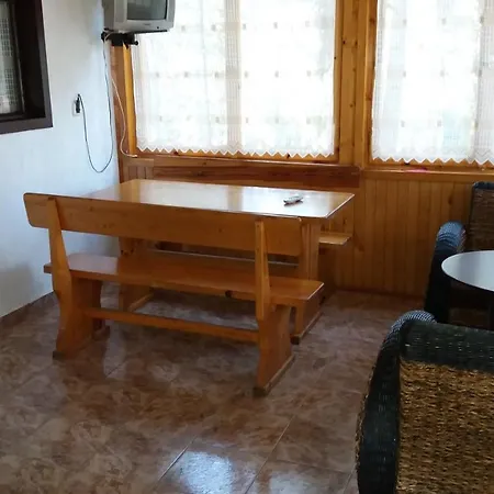 Prázdninový areál ива Sarnica