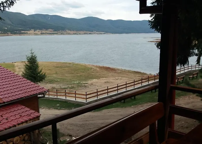 Holiday park ива *